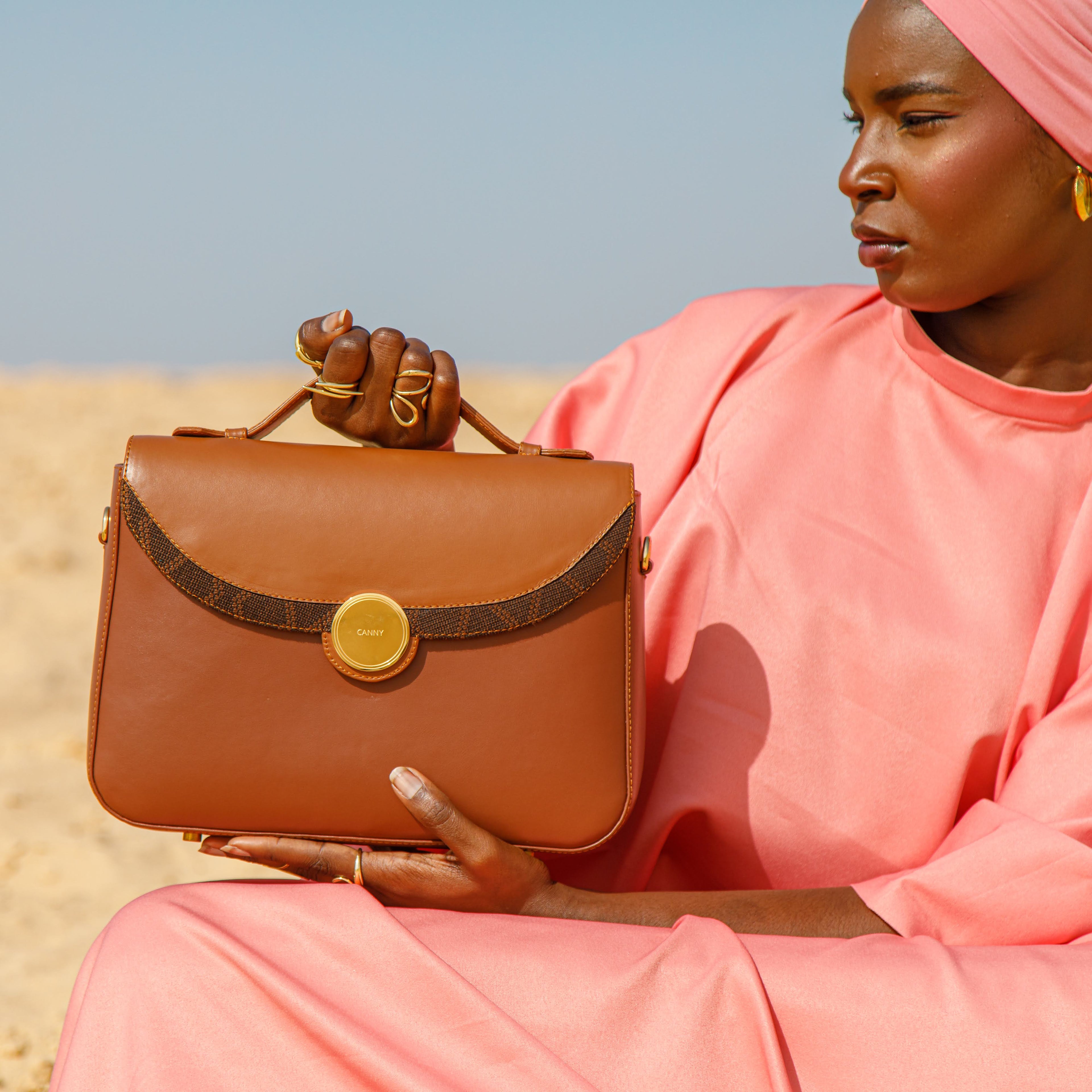 Fahane Camel Edition